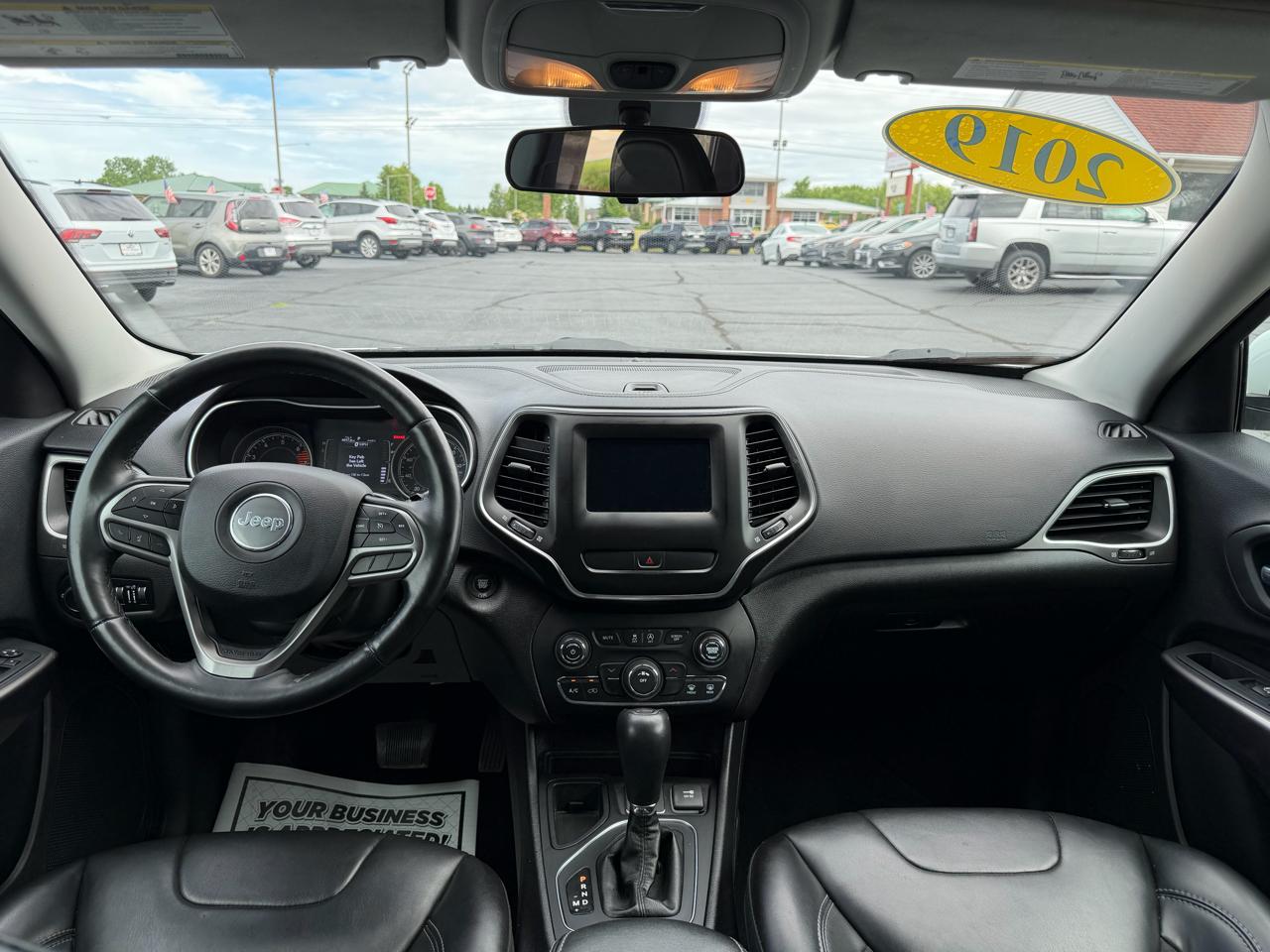 Jeep Cherokee Latitude Plus FWD 2019