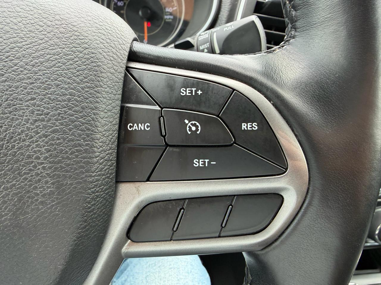 Jeep Cherokee Latitude Plus FWD 2019
