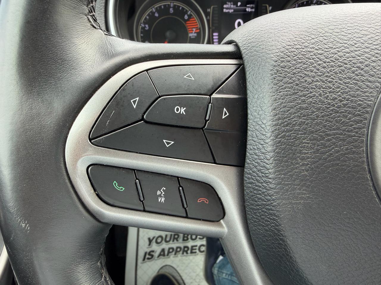 Jeep Cherokee Latitude Plus FWD 2019