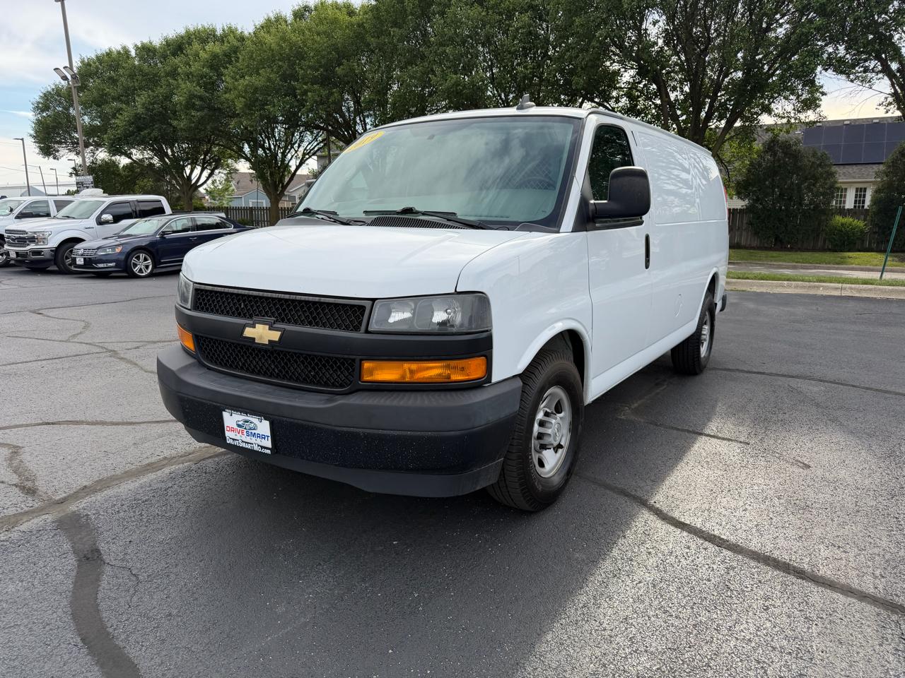 2019 Chevrolet Express 2500 Work Van HD's photo