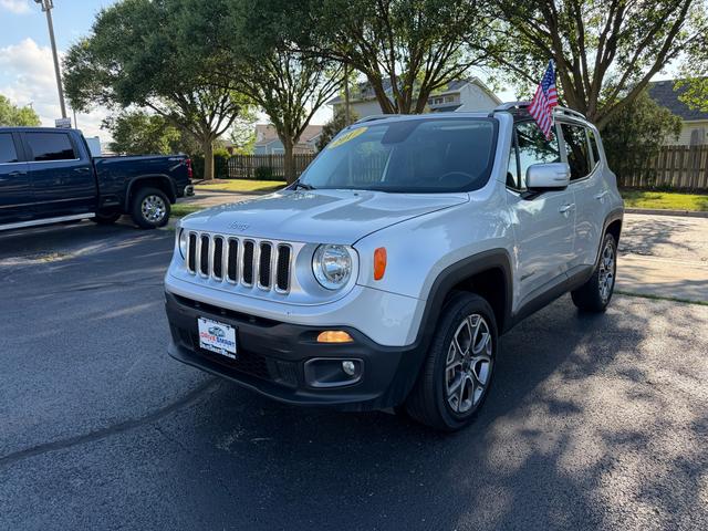 Silver 2017 Jeep Renegade Limited 4WD SUV / Crossover Four-Wheel Drive Automatic