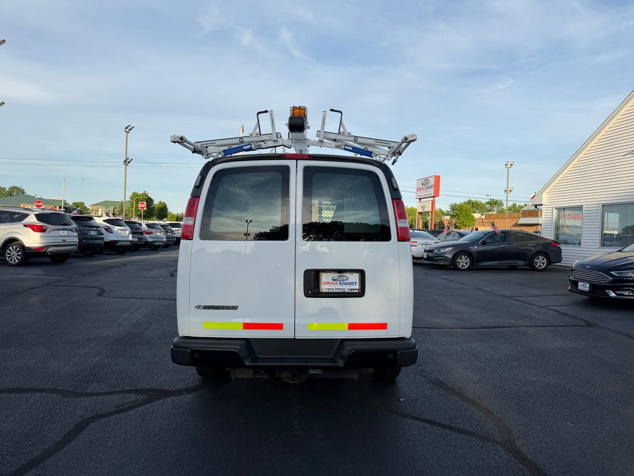 Chevrolet Express 3500 Cargo 2020