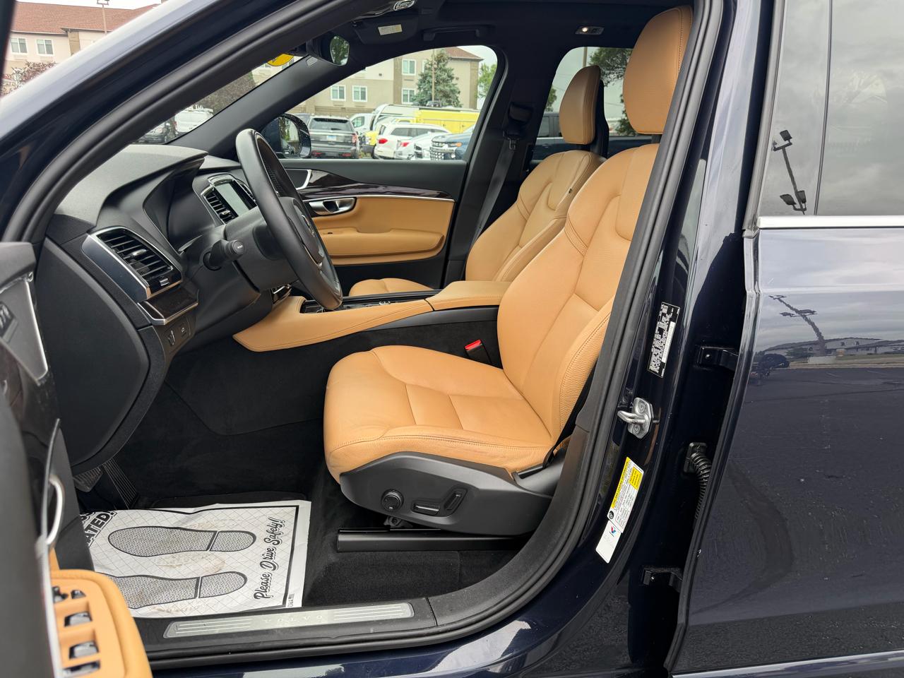 Volvo XC90 T6 Momentum AWD 2017