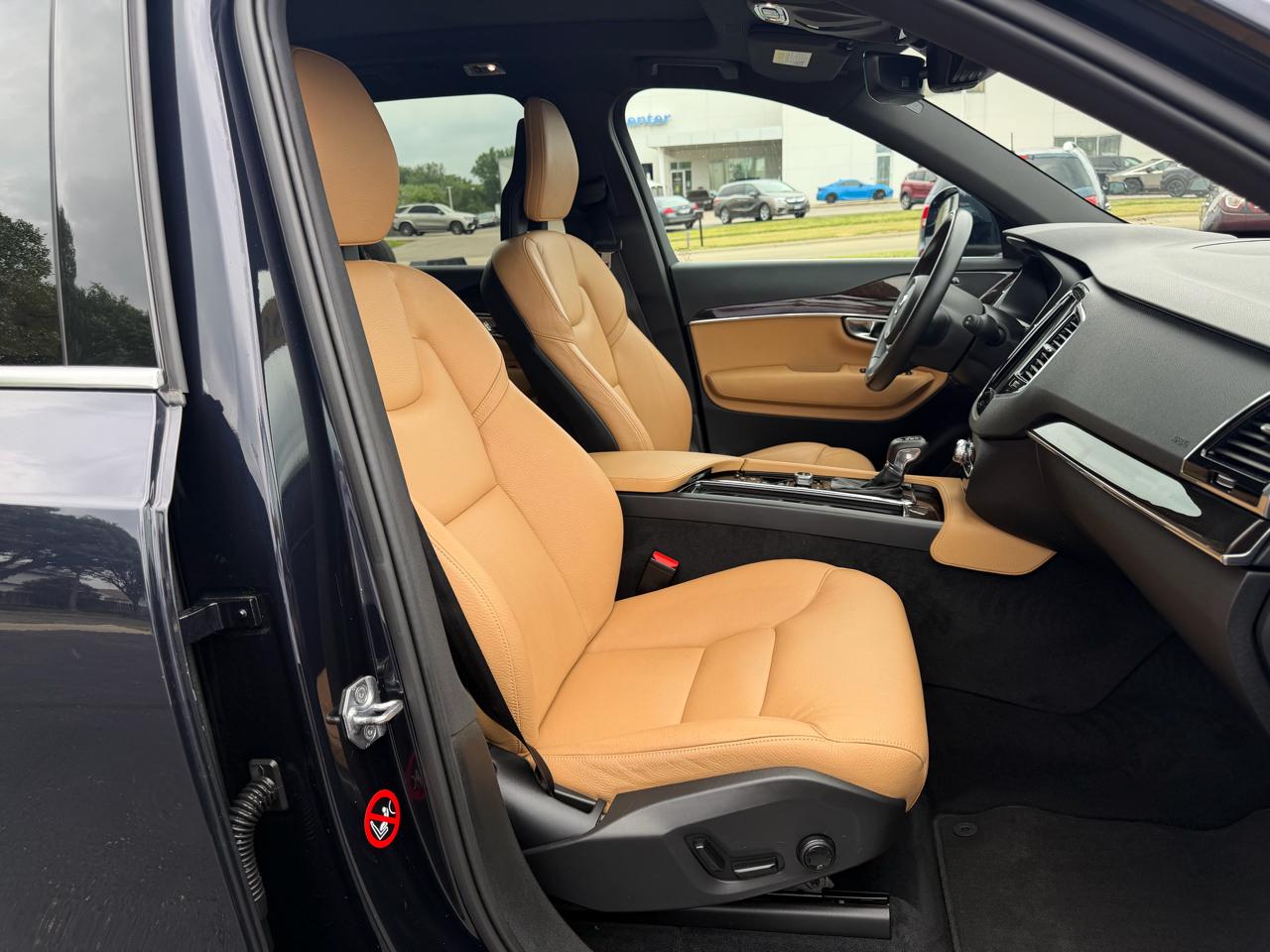 Volvo XC90 T6 Momentum AWD 2017