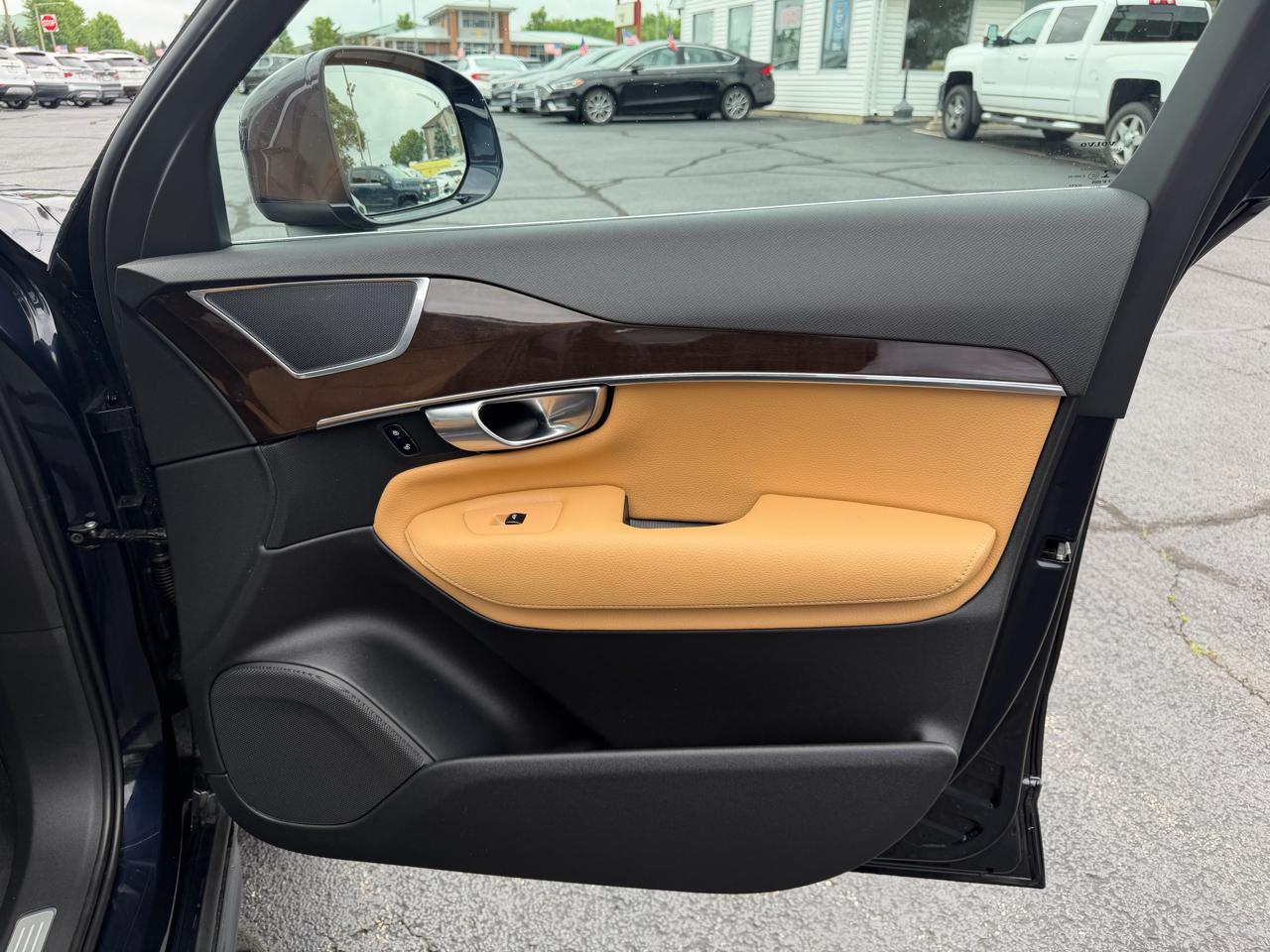 Volvo XC90 T6 Momentum AWD 2017