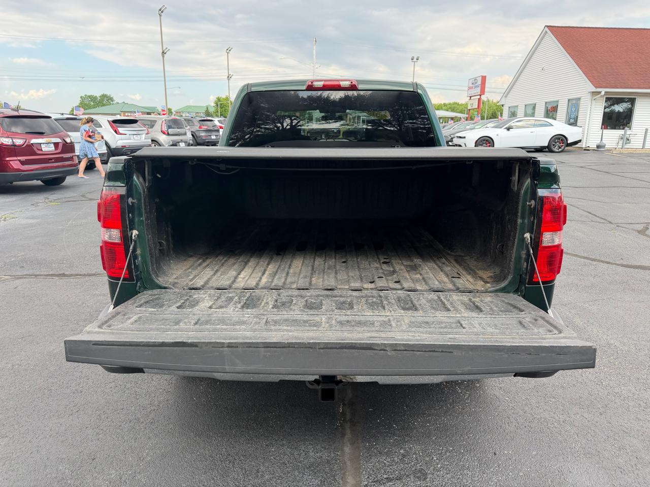 GMC Sierra 1500 SLE Crew Cab Long Box 4WD 2015