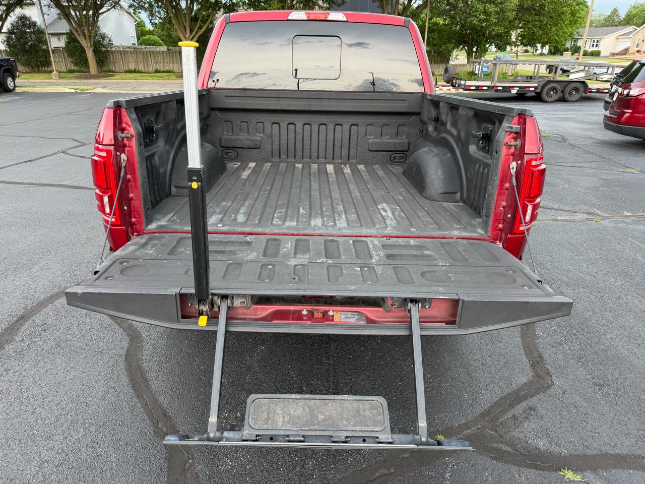Ford F-150 Lariat SuperCrew 6.5-ft. Bed 4WD 2015