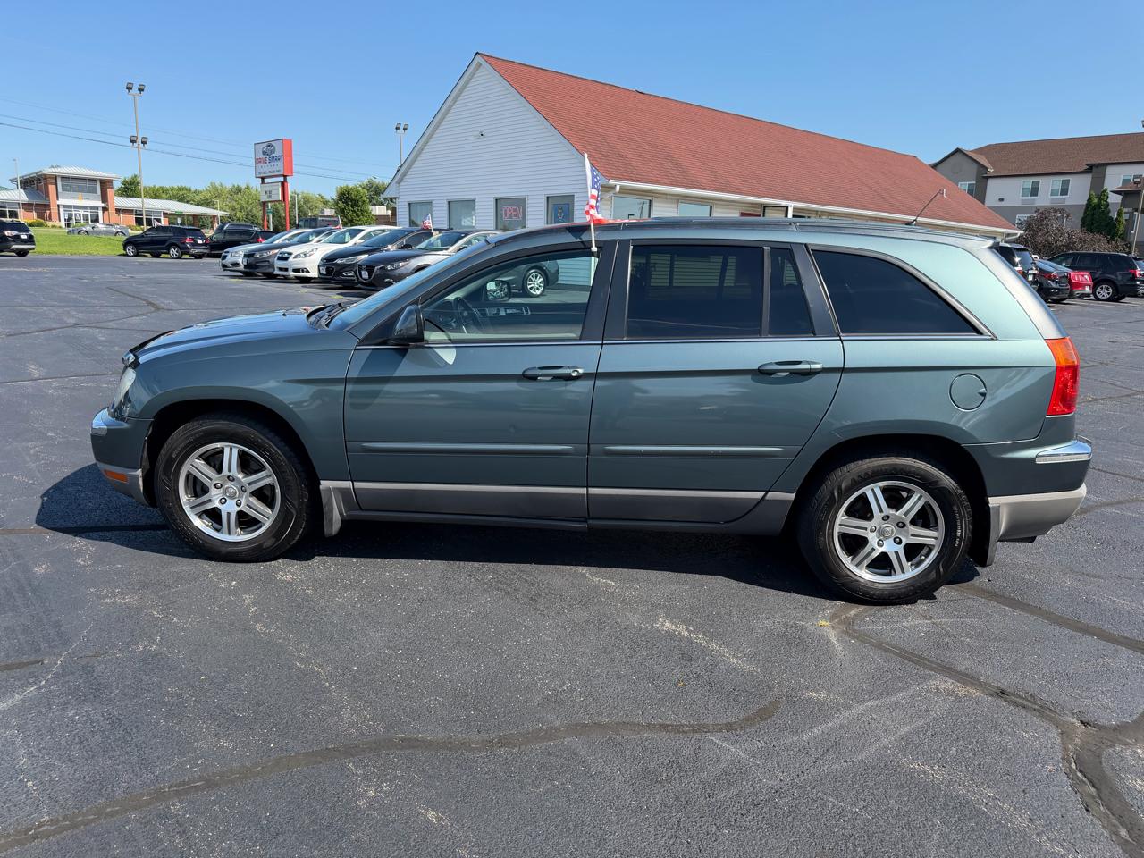 Chrysler Pacifica Touring FWD 2007