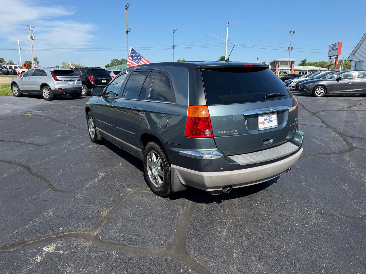 Chrysler Pacifica Touring FWD 2007
