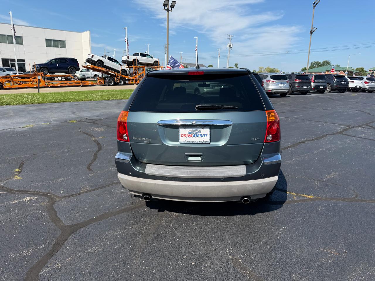 Chrysler Pacifica Touring FWD 2007