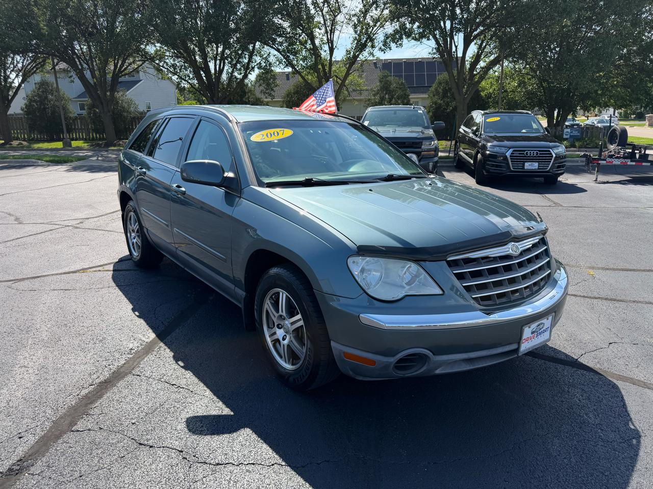 Chrysler Pacifica Touring FWD 2007