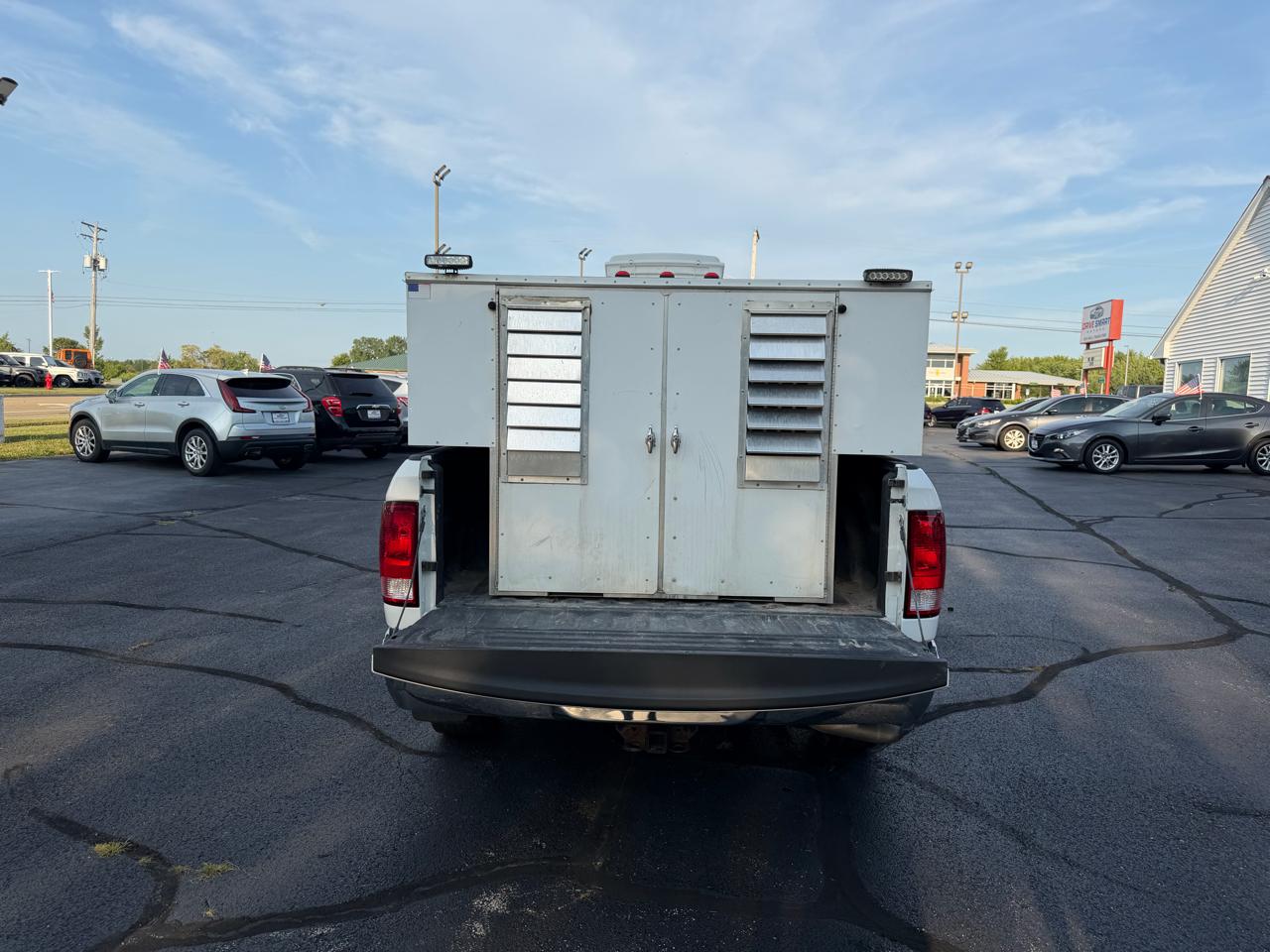 RAM 1500 Classic Tradesman Crew Cab SWB 4WD 2019