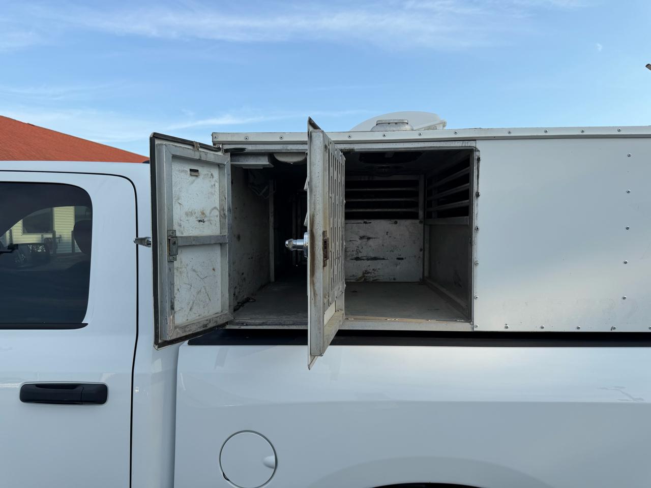 RAM 1500 Classic Tradesman Crew Cab SWB 4WD 2019
