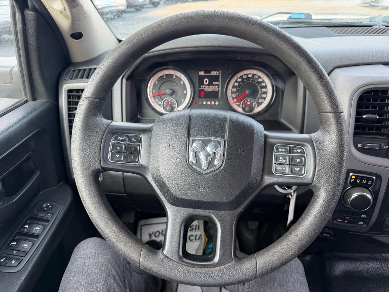 RAM 1500 Classic Tradesman Crew Cab SWB 4WD 2019