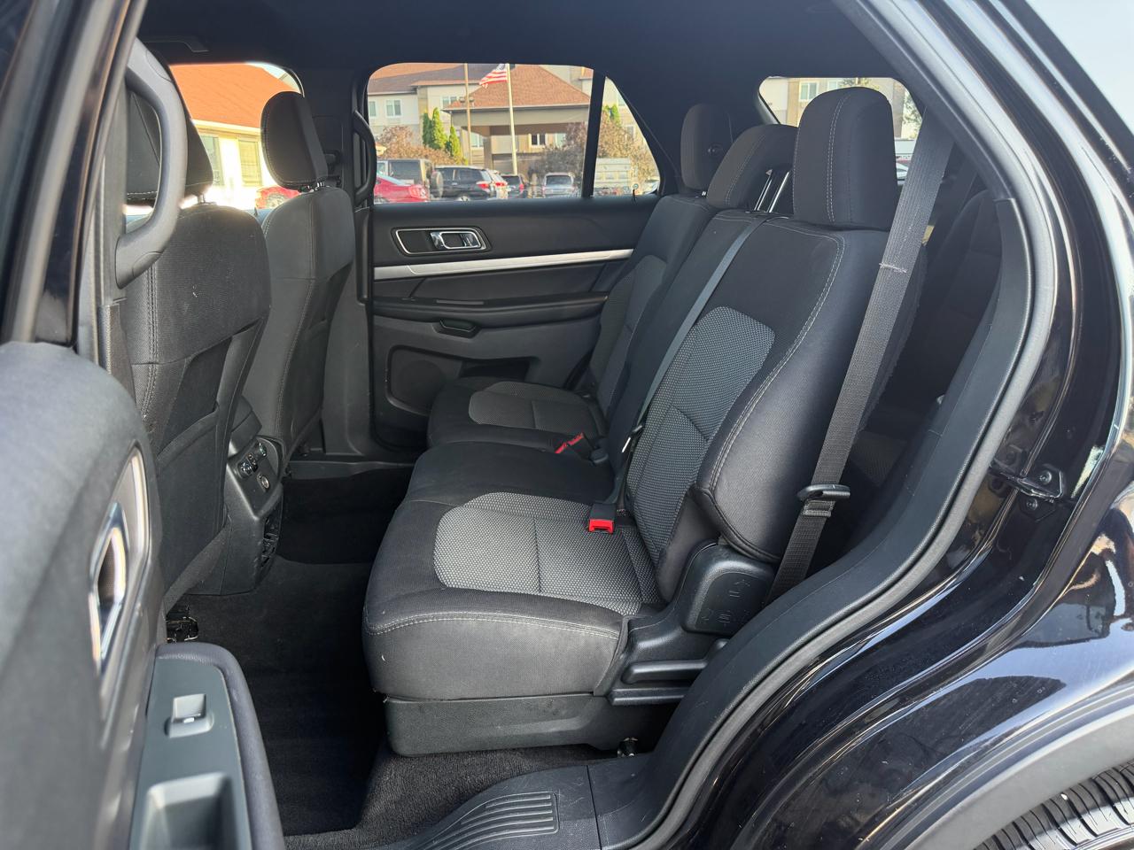 Ford Explorer XLT 4WD 2018