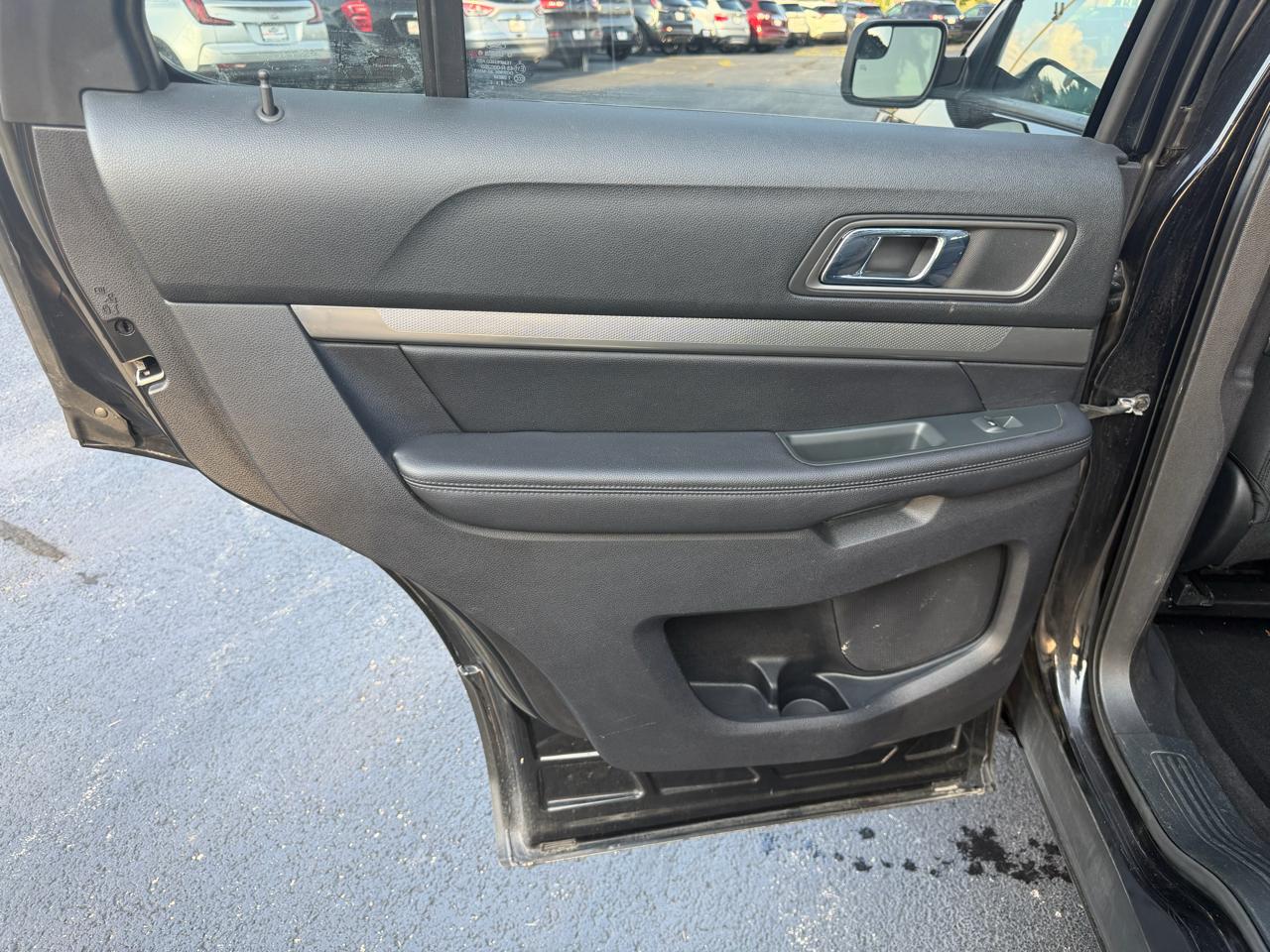 Ford Explorer XLT 4WD 2018