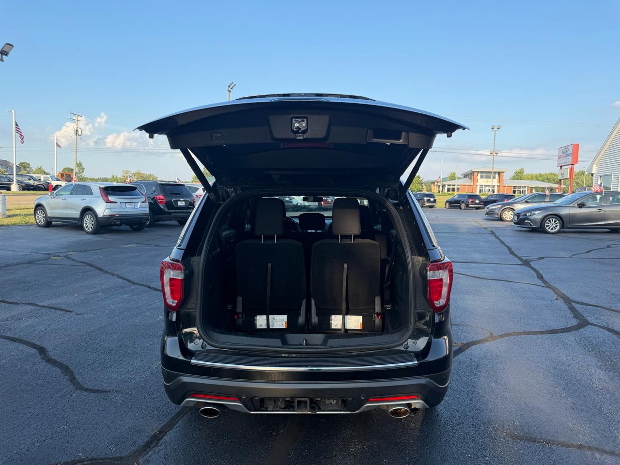 Ford Explorer XLT 4WD 2018