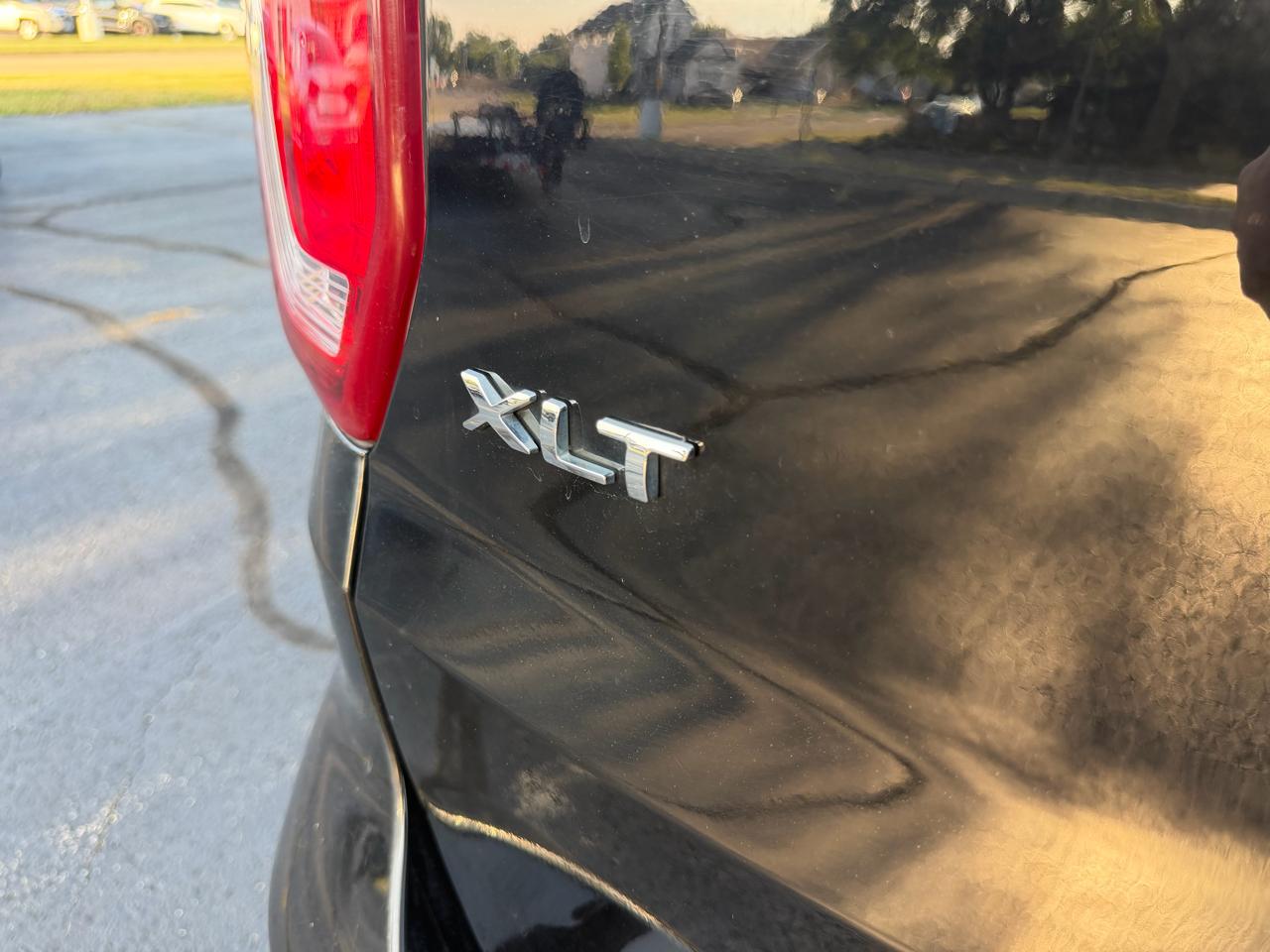 Ford Explorer XLT 4WD 2018
