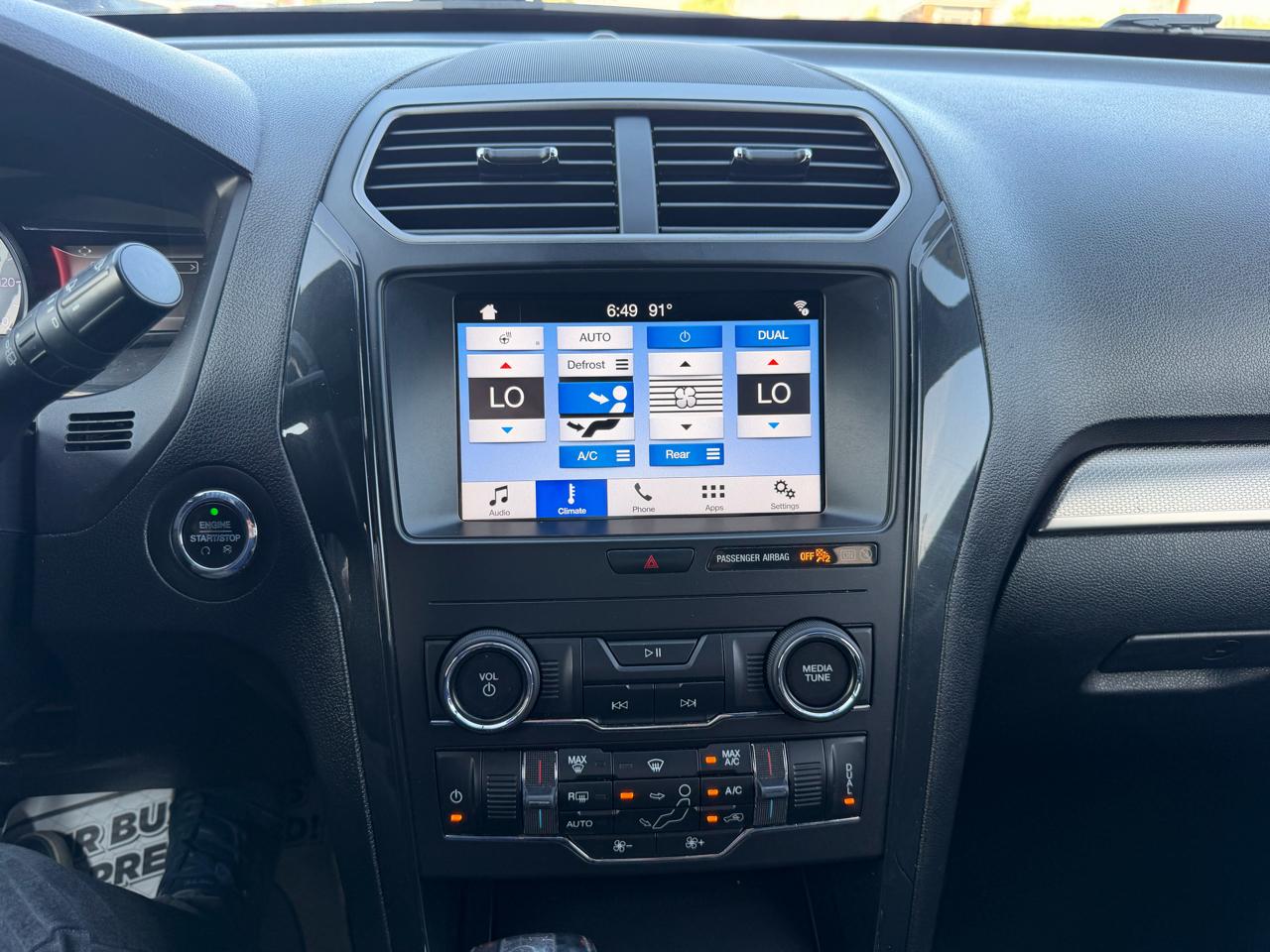 Ford Explorer XLT 4WD 2018