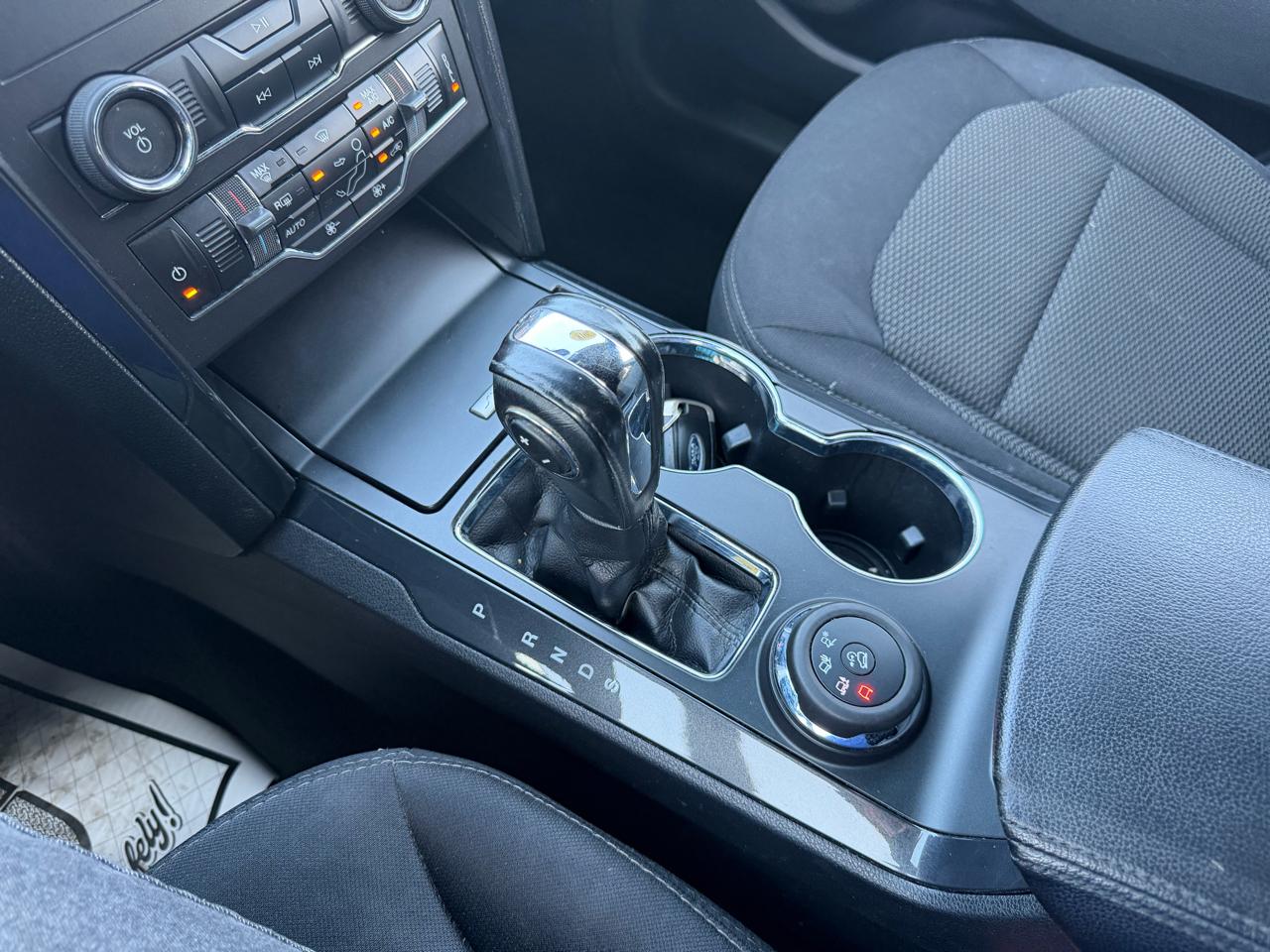 Ford Explorer XLT 4WD 2018