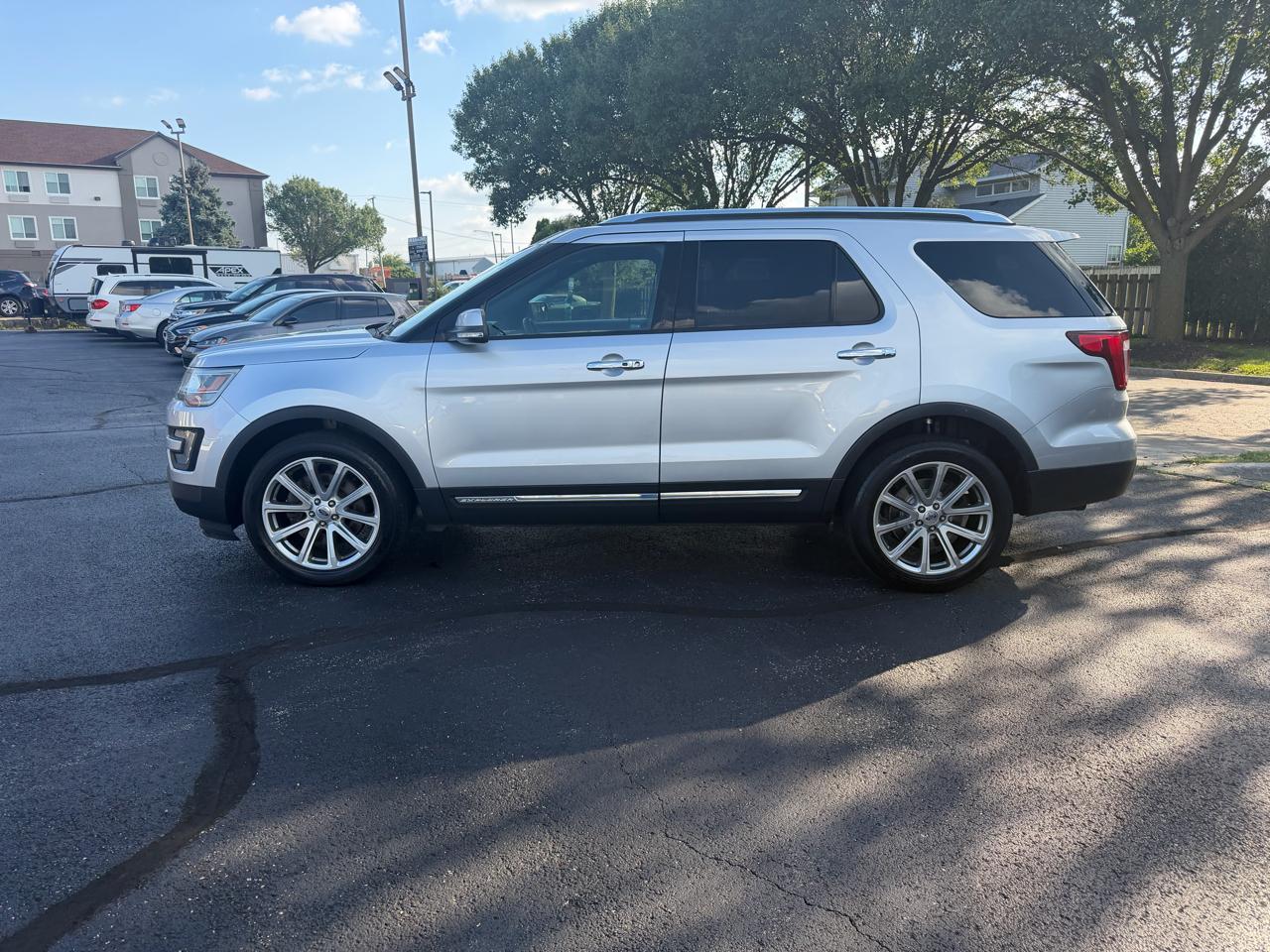 Ford Explorer Limited 4WD 2016