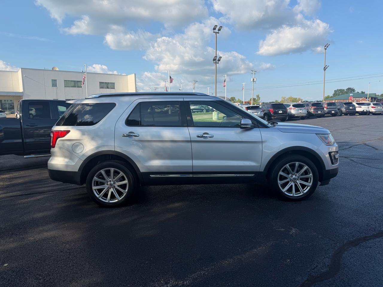 Ford Explorer Limited 4WD 2016