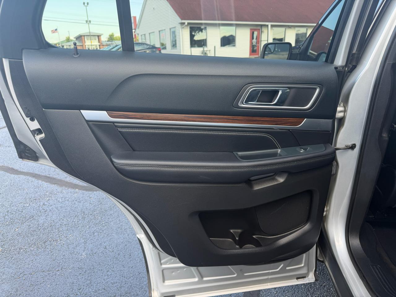Ford Explorer Limited 4WD 2016