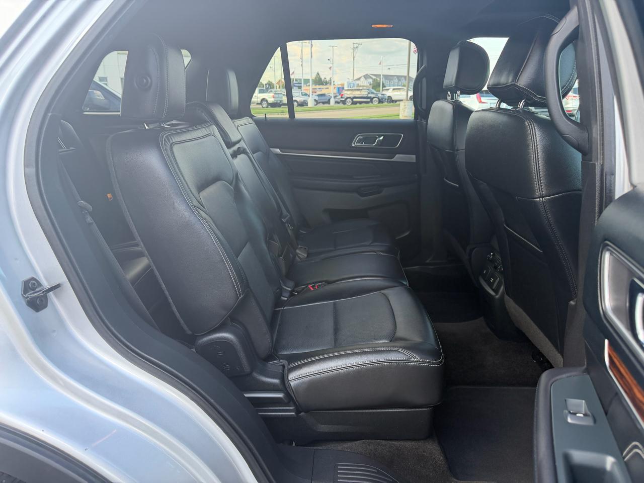 Ford Explorer Limited 4WD 2016