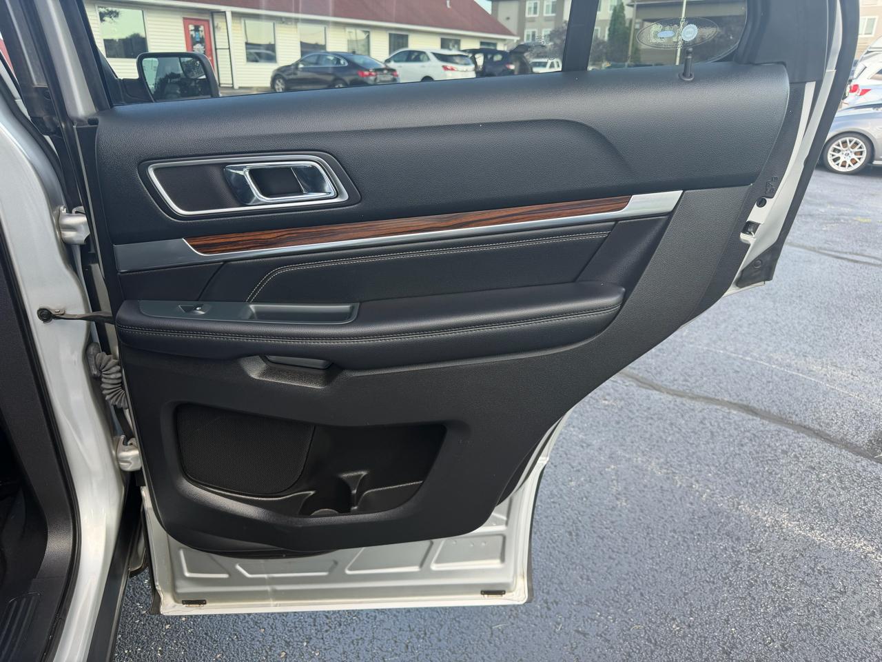 Ford Explorer Limited 4WD 2016