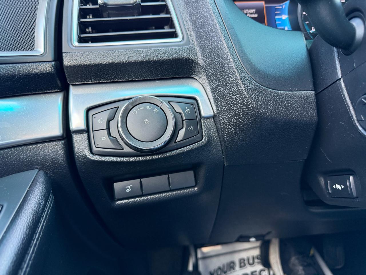 Ford Explorer Limited 4WD 2016