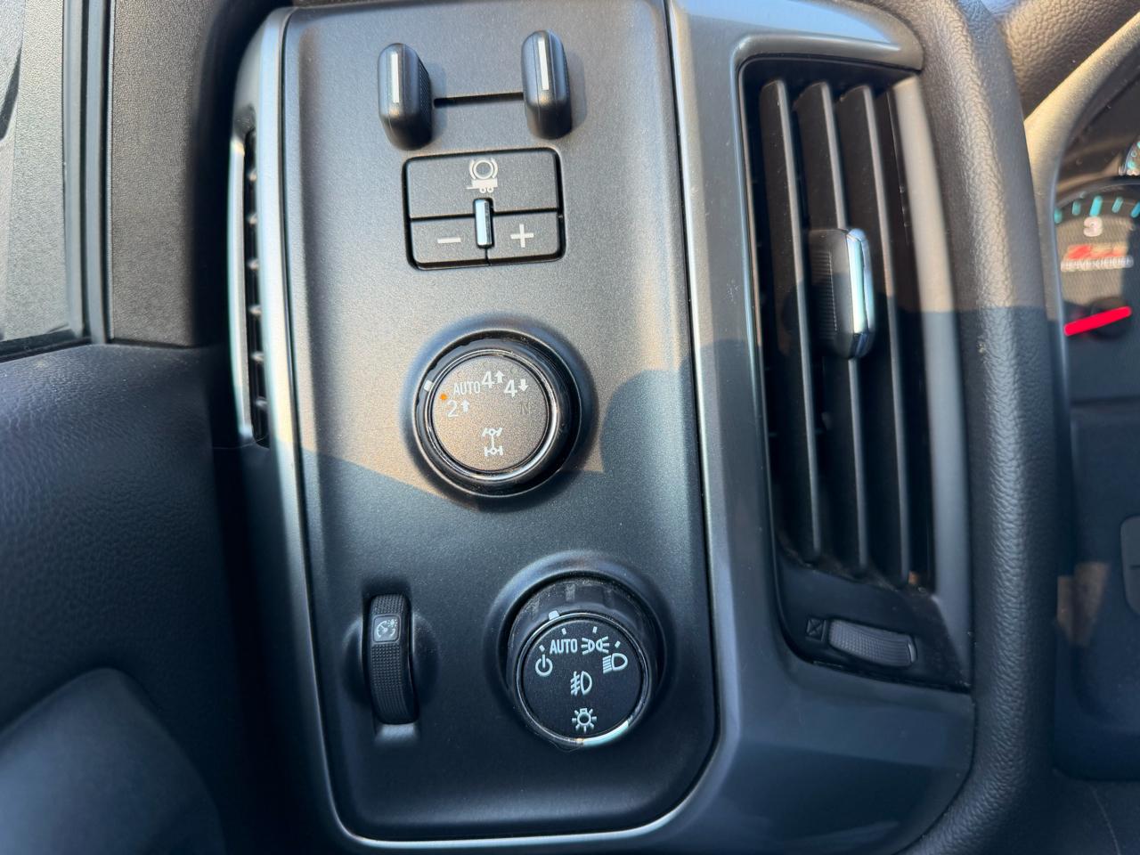 Chevrolet Silverado 1500 LT Double Cab 4WD 2018