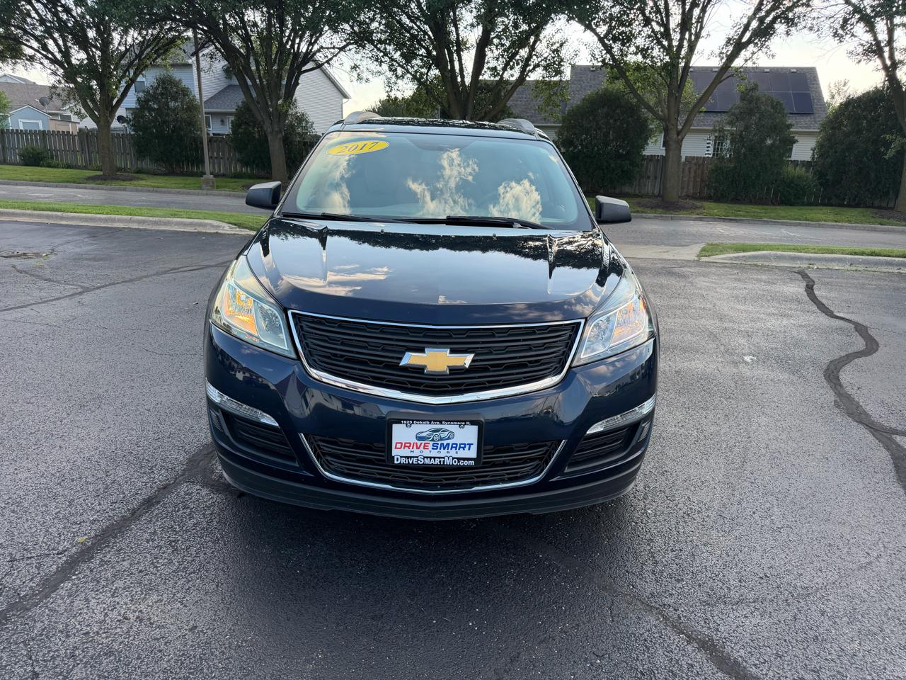 Chevrolet Traverse LS AWD w/PDC 2017