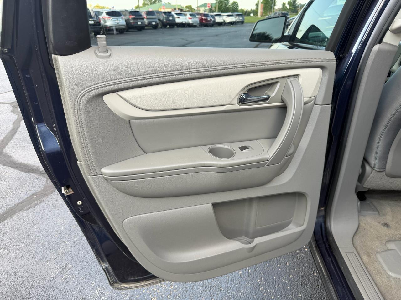 Chevrolet Traverse LS AWD w/PDC 2017