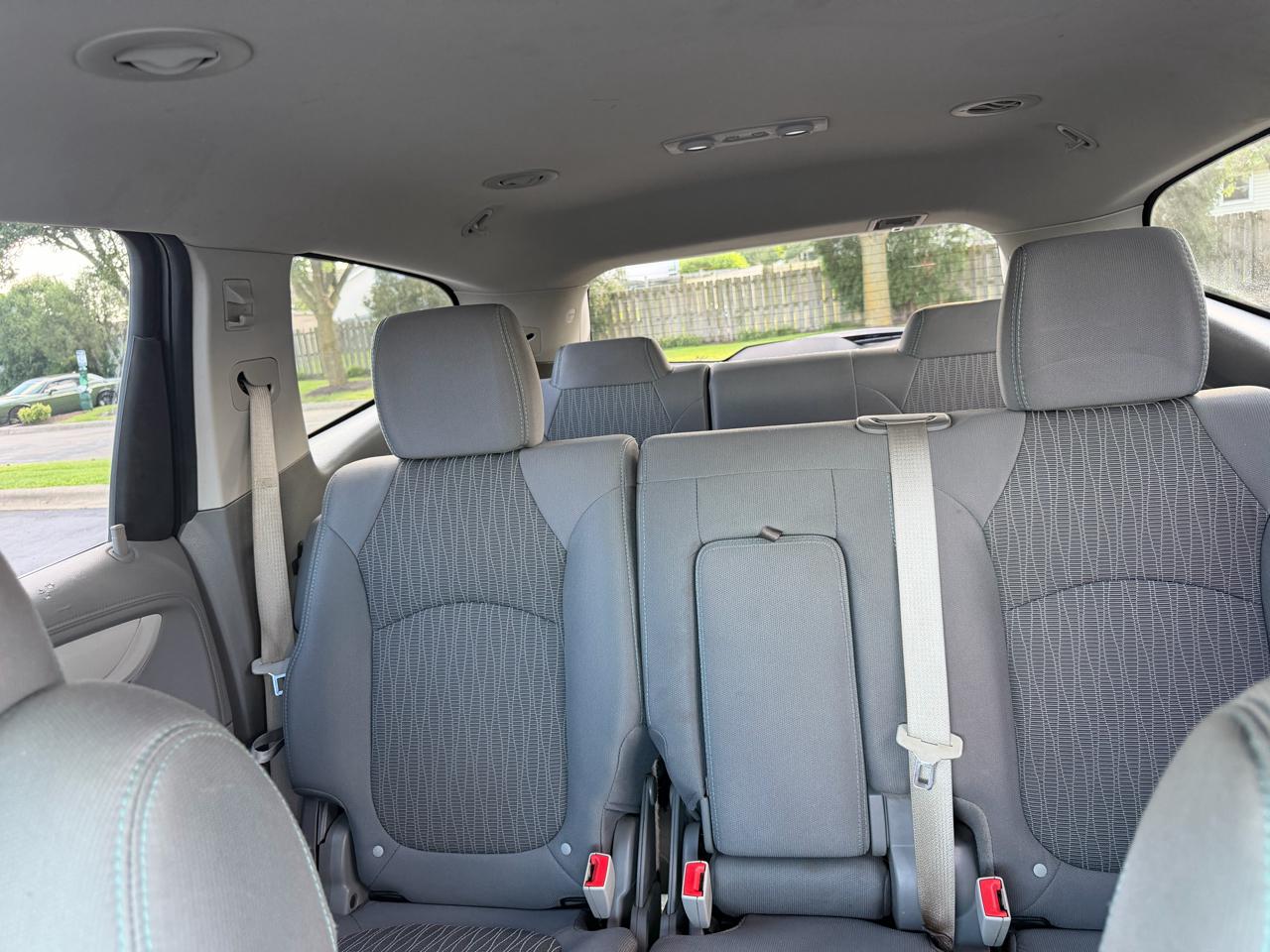 Chevrolet Traverse LS AWD w/PDC 2017