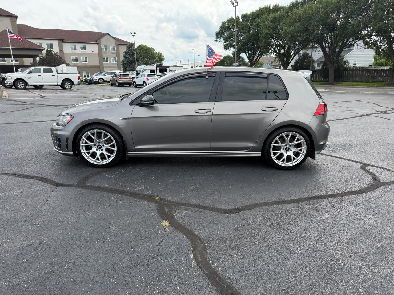 Volkswagen Golf R Base 2015