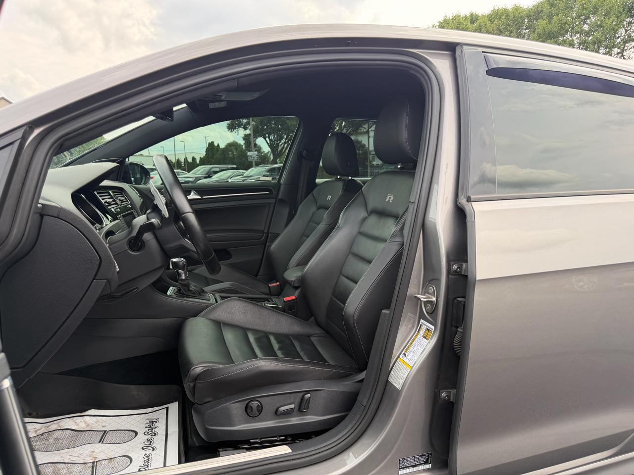 Volkswagen Golf R Base 2015