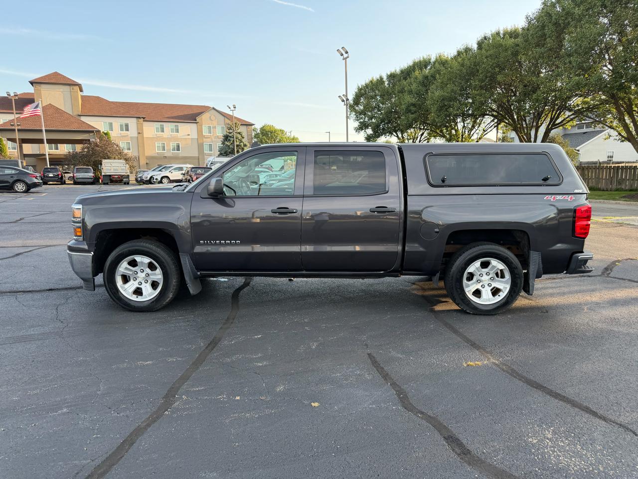 Chevrolet Silverado 1500 1LT Crew Cab 4WD 2014