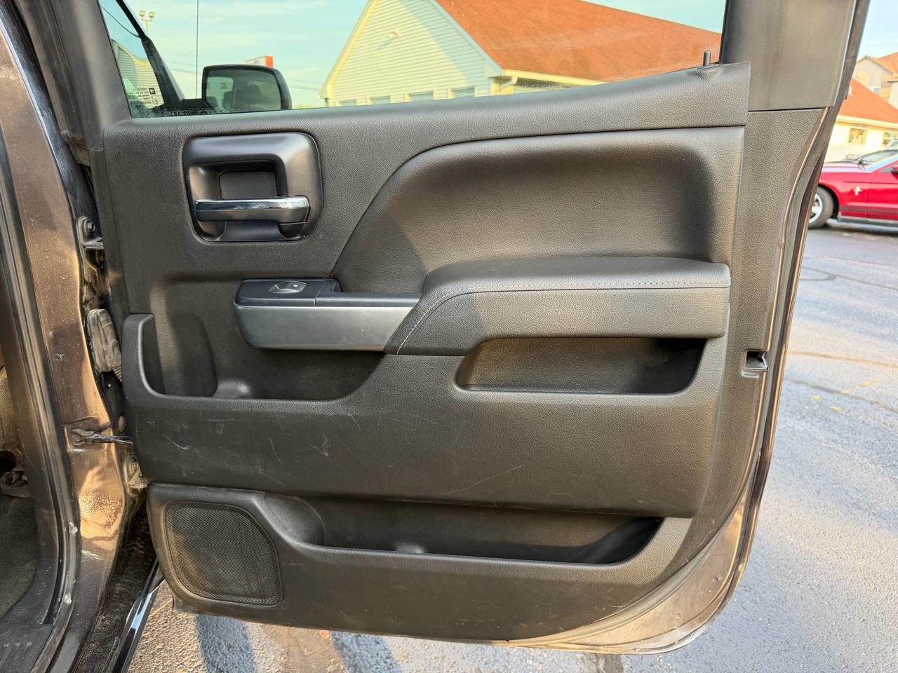Chevrolet Silverado 1500 1LT Crew Cab 4WD 2014
