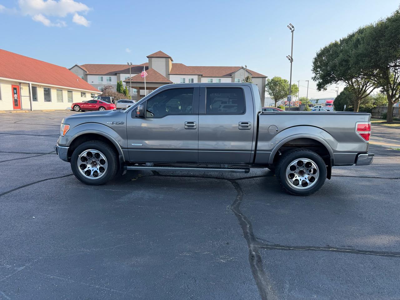 Ford F-150 Lariat SuperCrew 5.5-ft. Bed 4WD 2012
