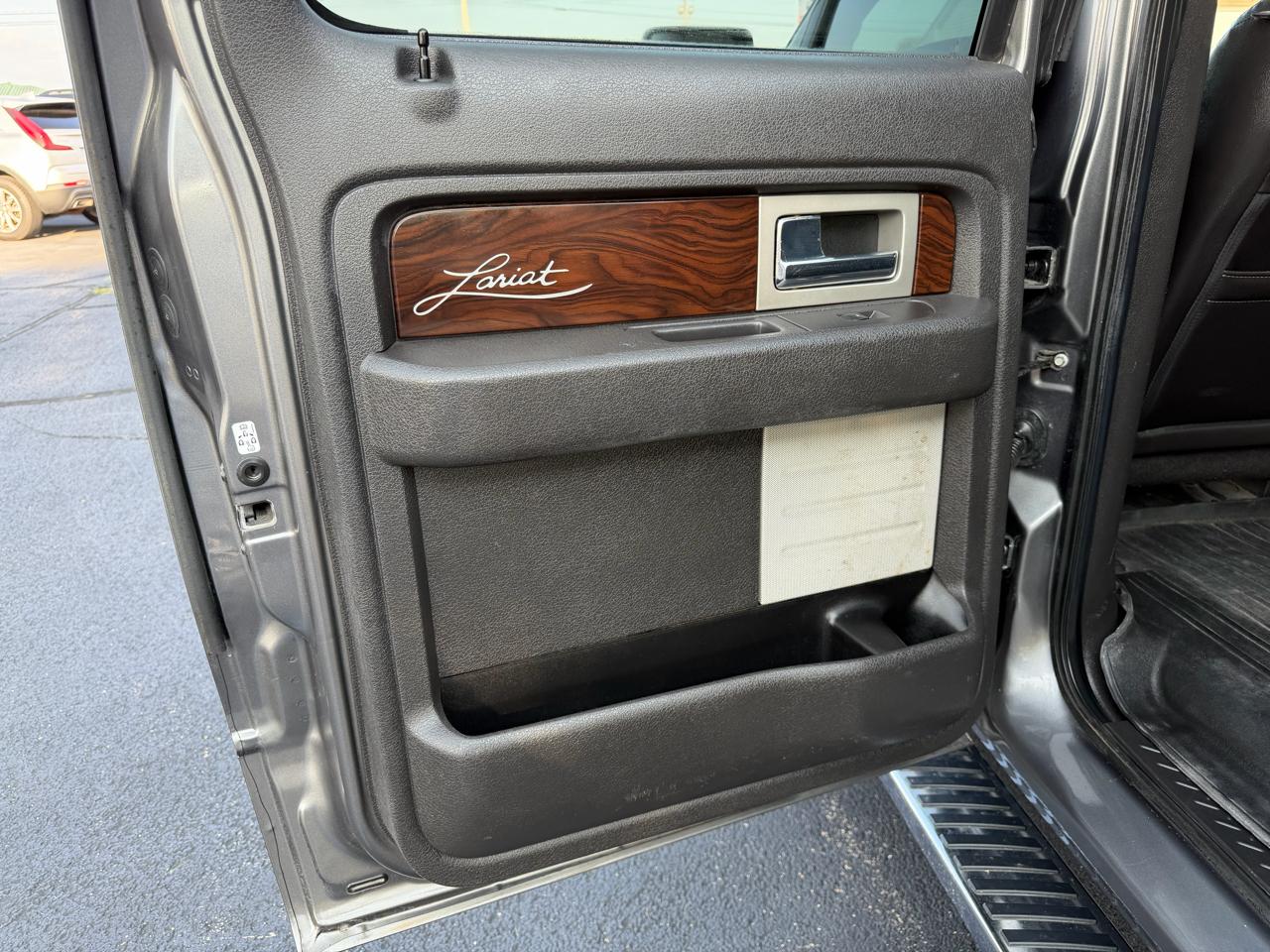 Ford F-150 Lariat SuperCrew 5.5-ft. Bed 4WD 2012