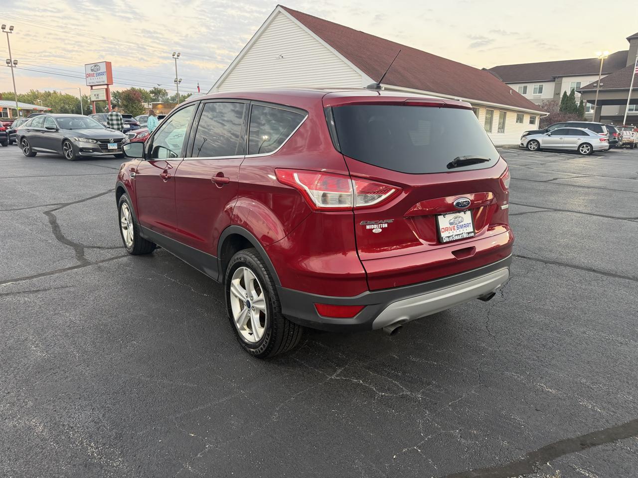 Ford Escape SE FWD 2016
