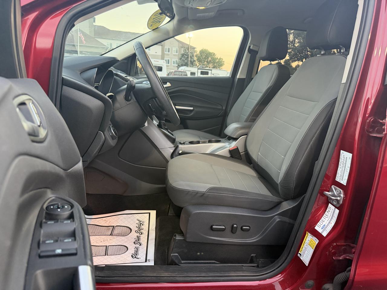 Ford Escape SE FWD 2016