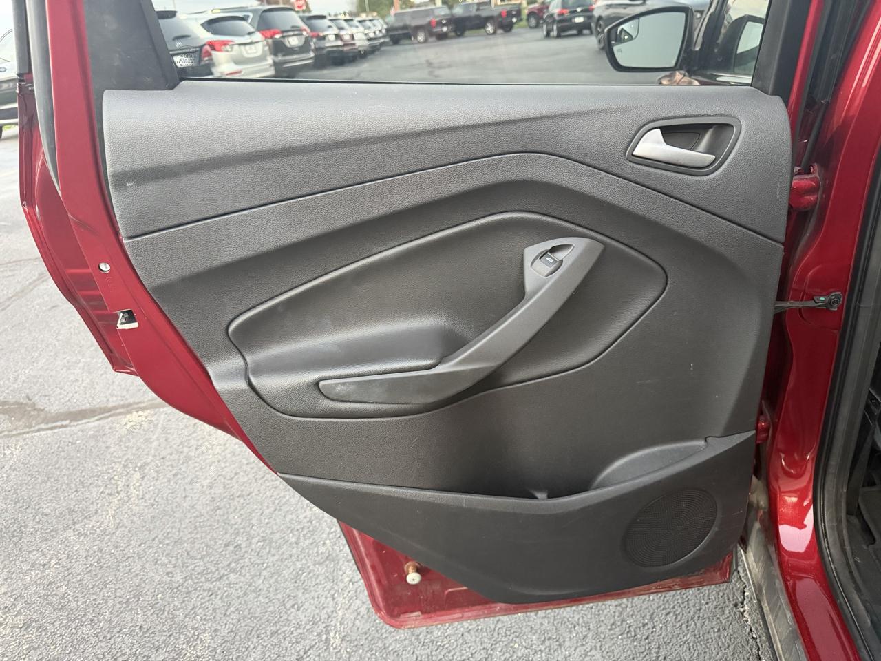 Ford Escape SE FWD 2016