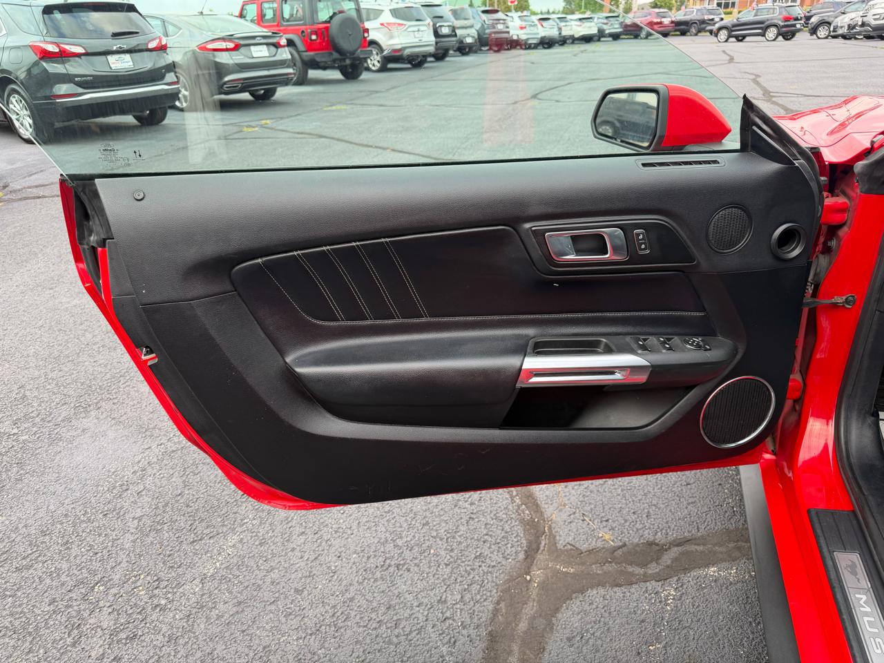 Ford Mustang EcoBoost Premium Convertible 2021
