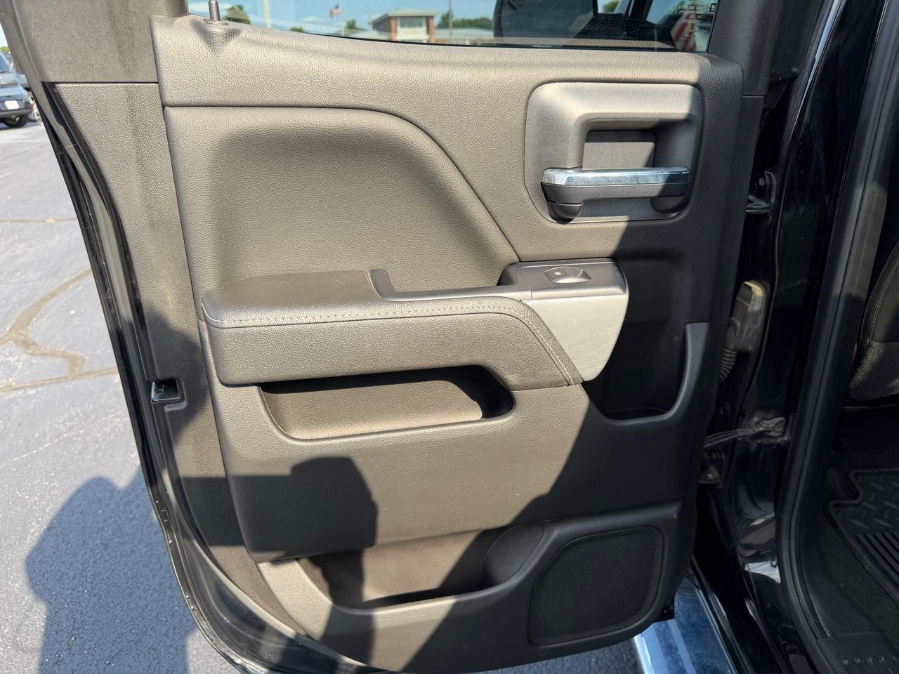 Chevrolet Silverado 1500 LT Double Cab 4WD 2017