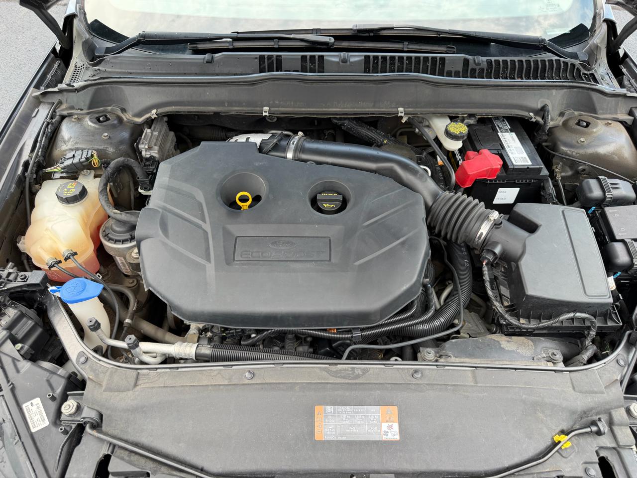 Ford Fusion SE 2016