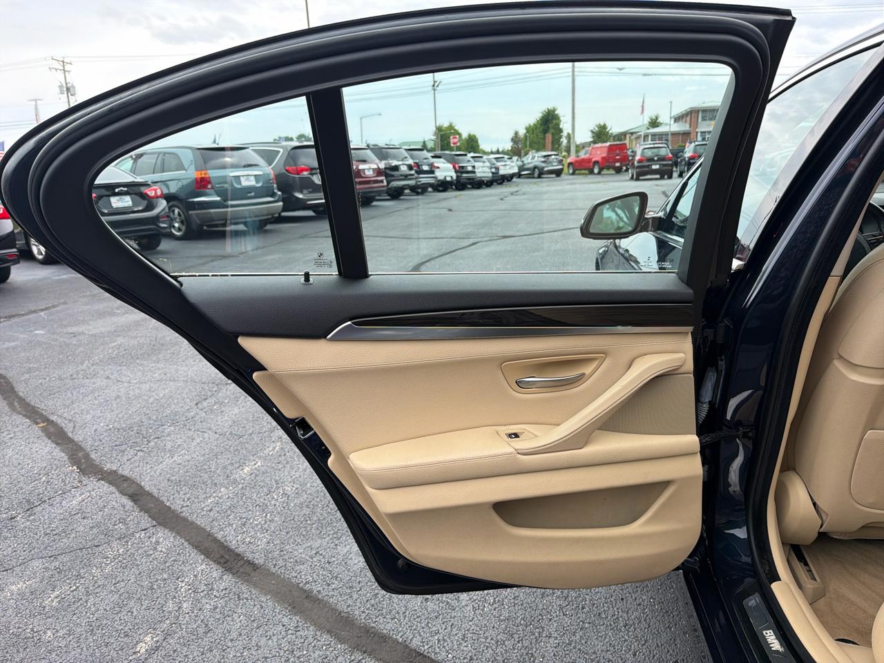 BMW 5-Series 535i xDrive 2014