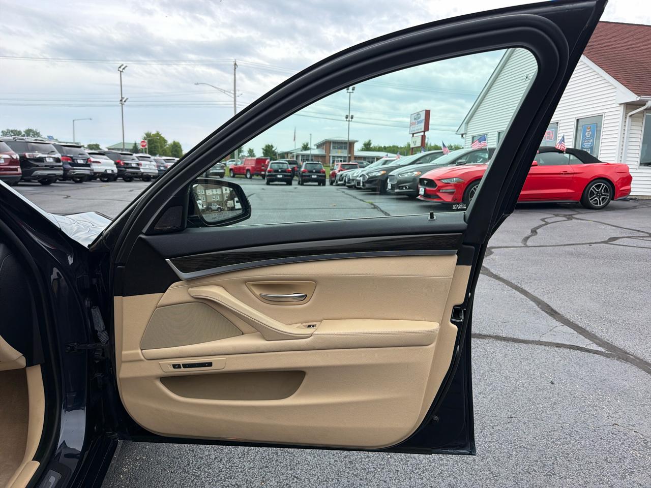 BMW 5-Series 535i xDrive 2014