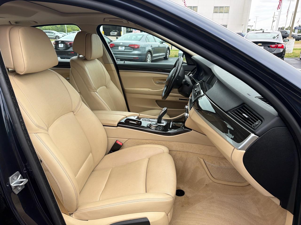 BMW 5-Series 535i xDrive 2014