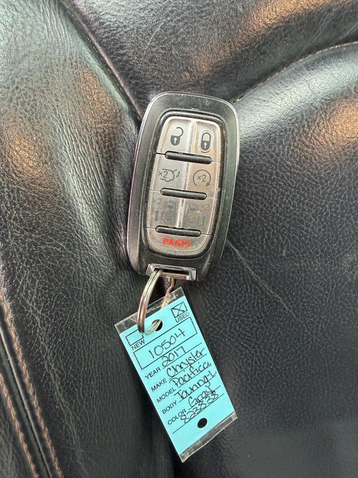 Chrysler Pacifica Touring-L 2017